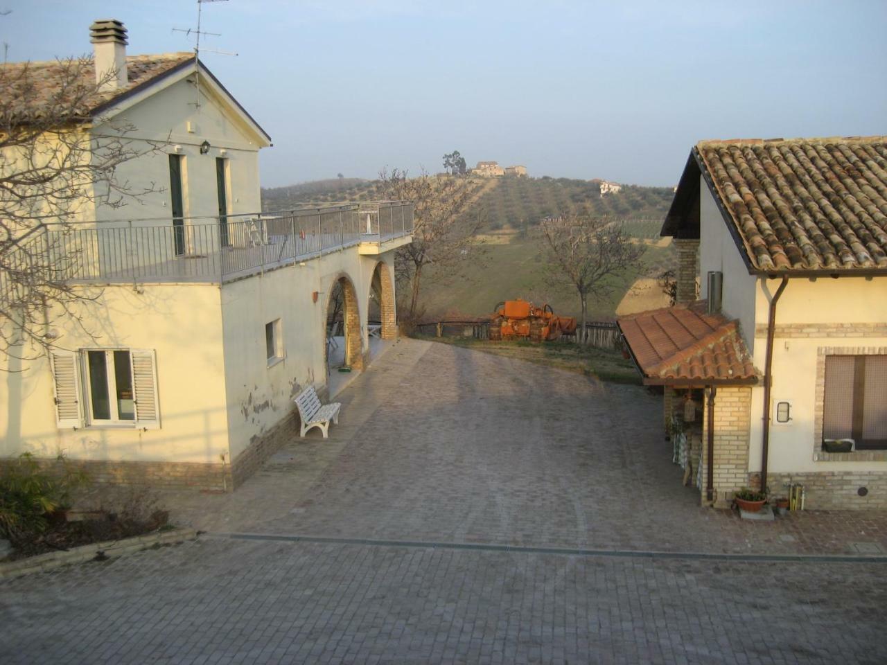 Agriturismo Torre Mannella - La Loggia Città Sant'Angelo Exterior foto